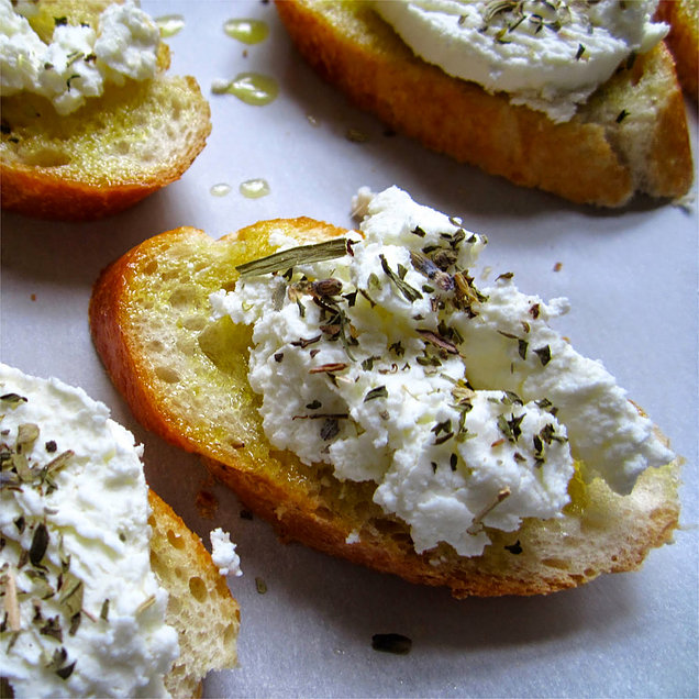 Baguette Provence with Goat Cheese