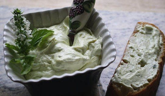 Ricotta-Basil Olive Oil Spread